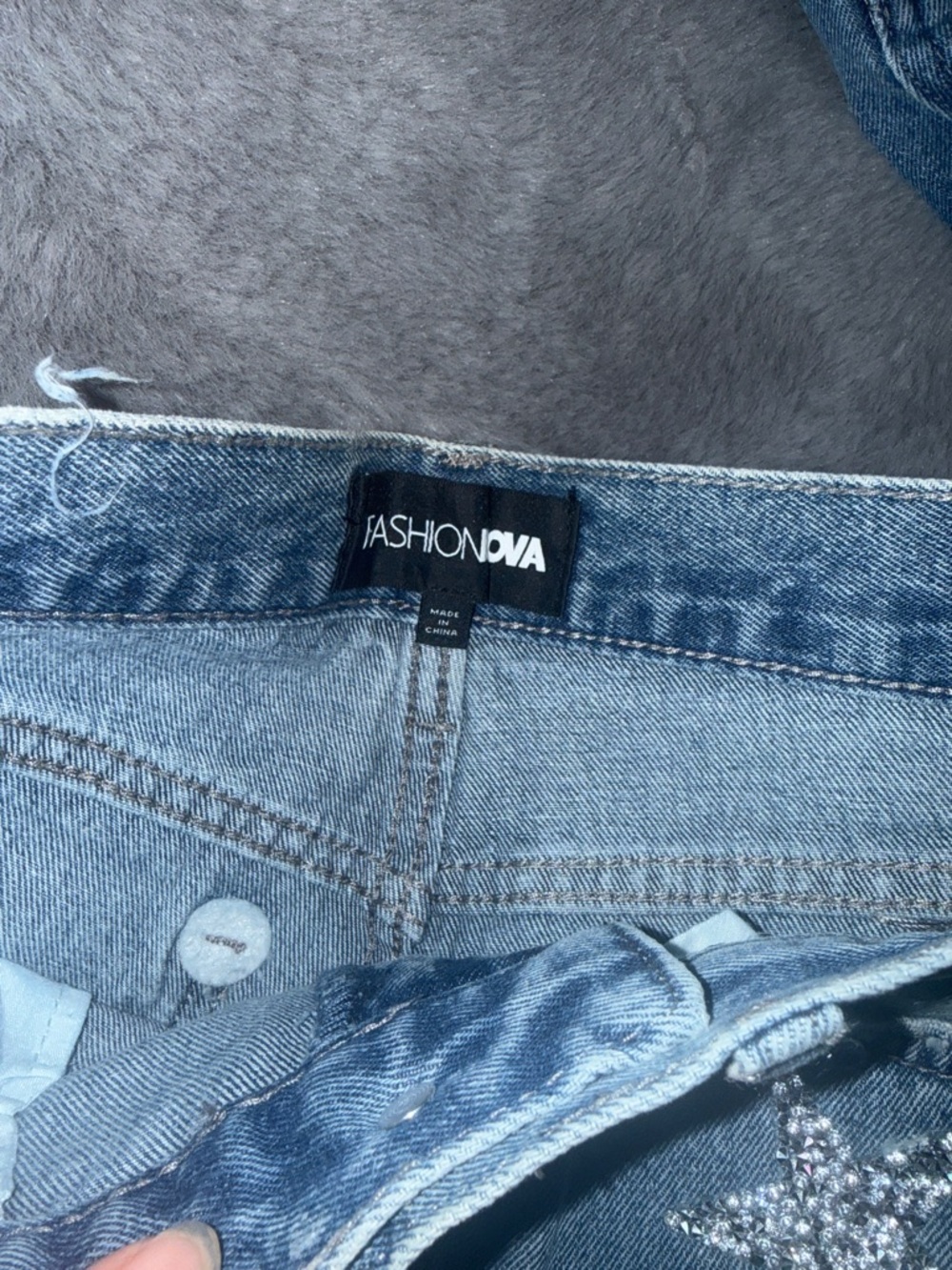 Fashion Nova Light Blue Star-Embellished Denim Shorts - Picture 6 of 9